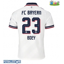 Bayern Munich Sacha Boey #23 Bortedrakt 2026-27 Kortermet